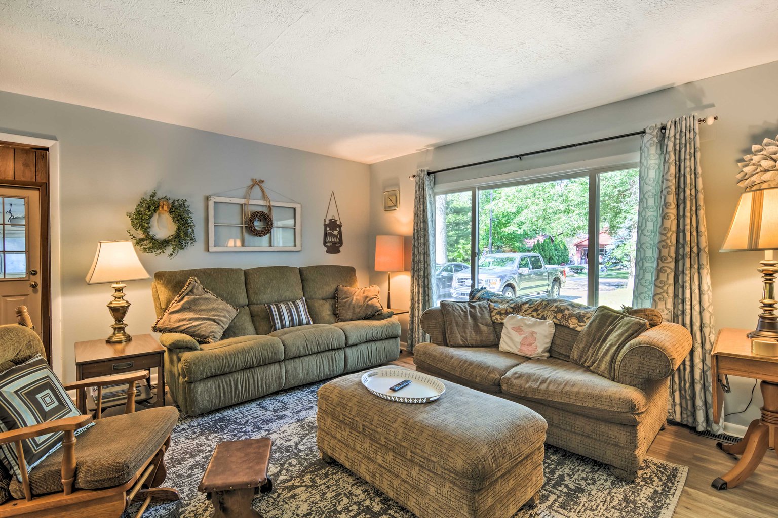 Roscommon Vacation Rental