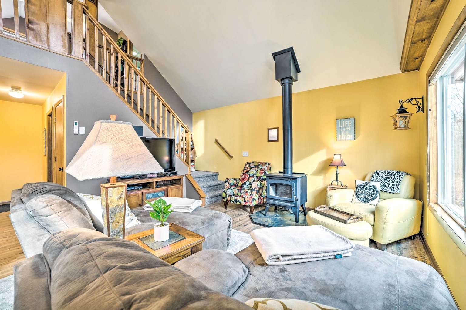 Roscommon Vacation Rental