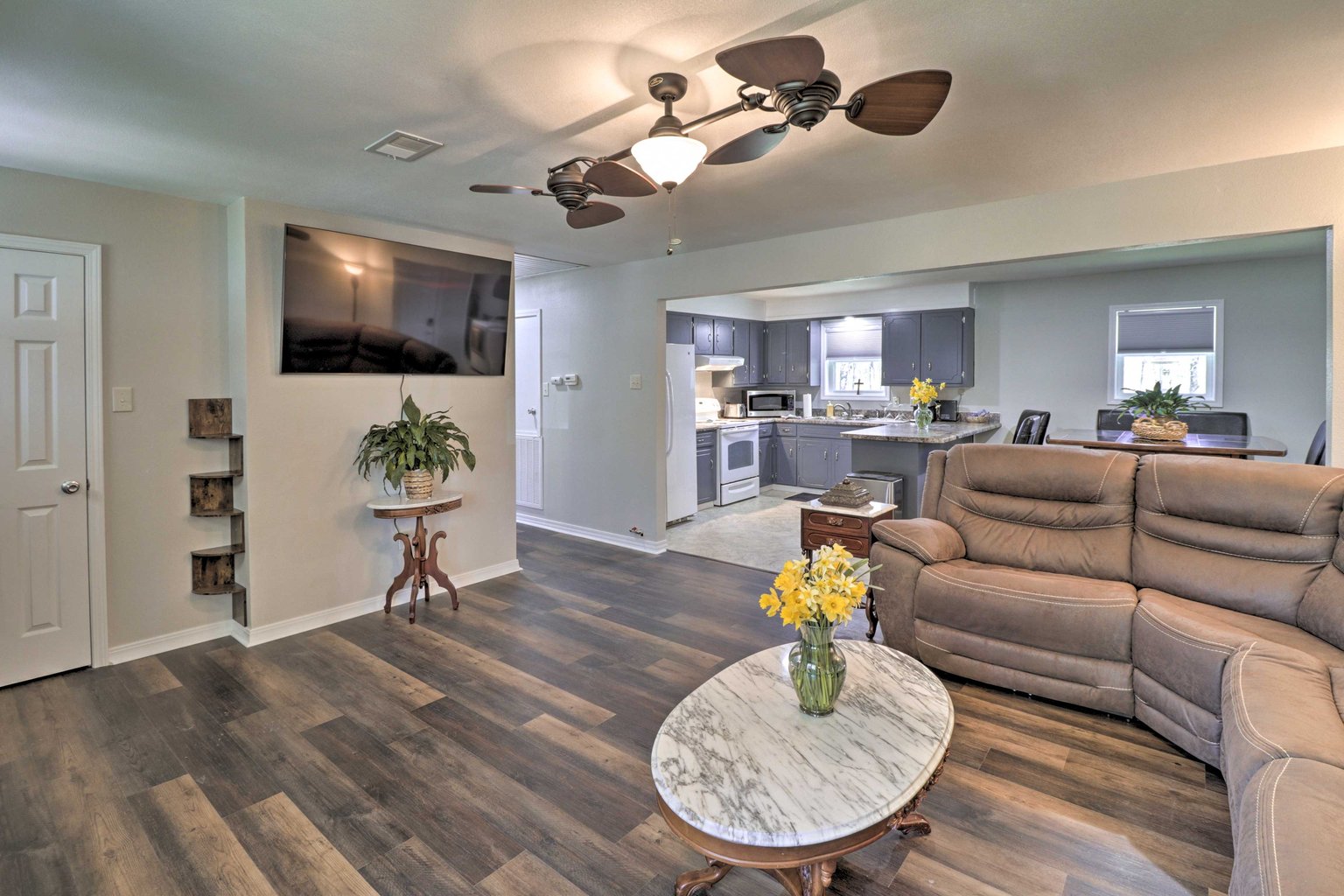 Higden Vacation Rental