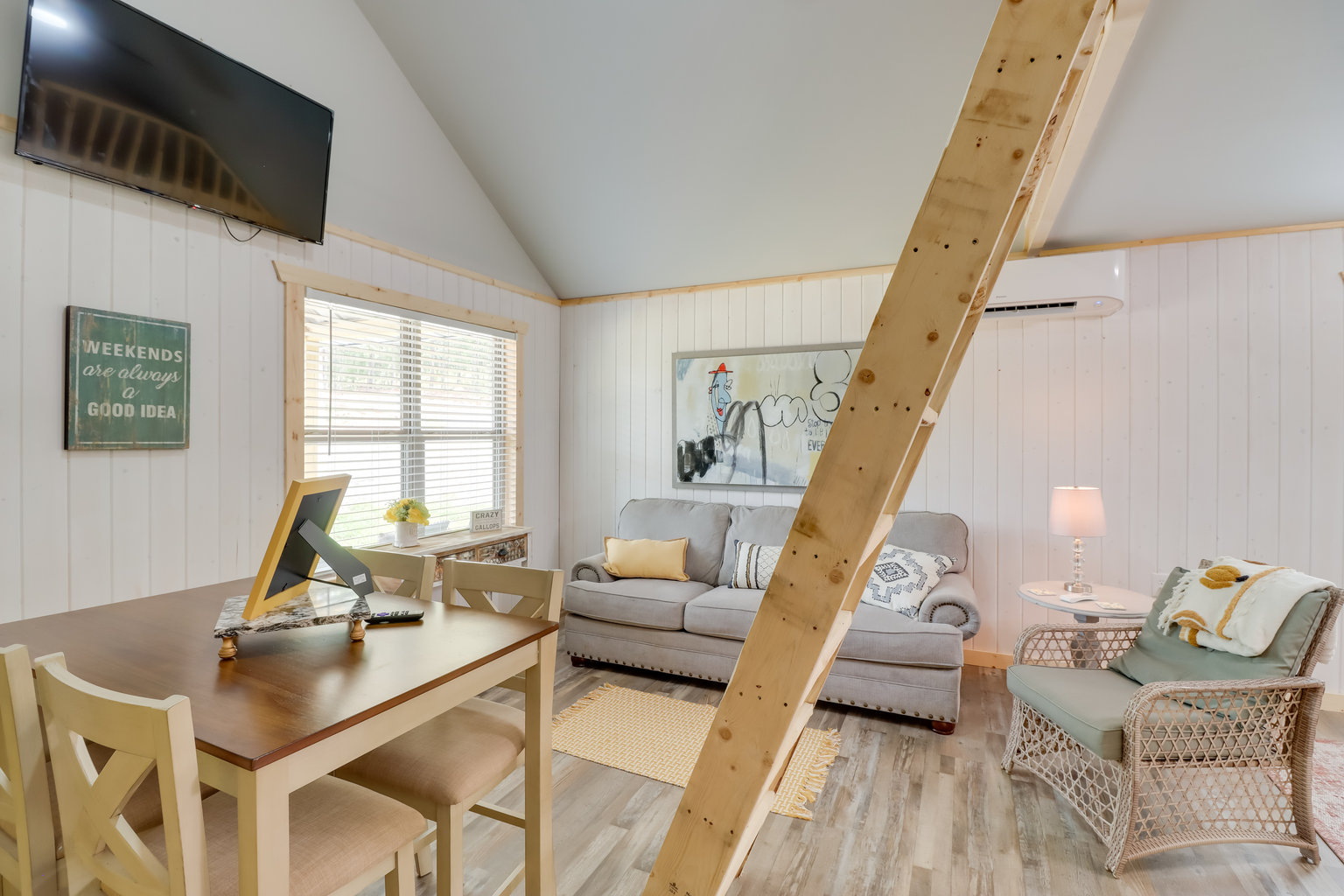 Higden Vacation Rental