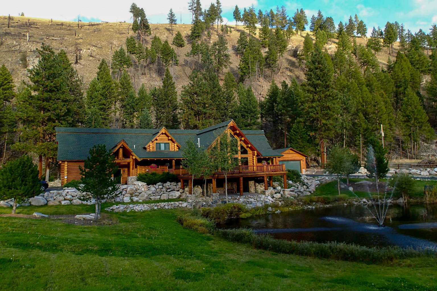 Sula Vacation Rental