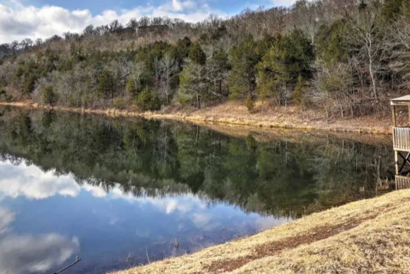 Reeds Spring Vacation Rental