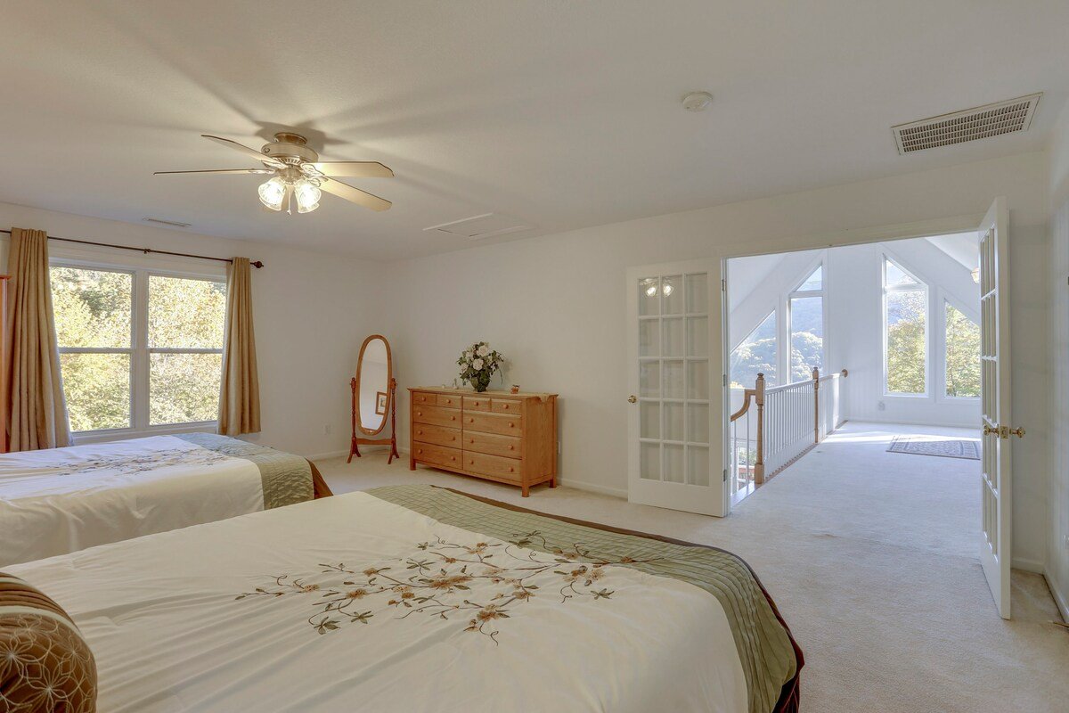 Barnardsville Vacation Rental