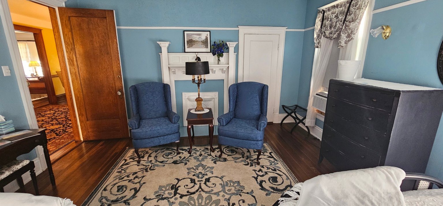 Alderson Vacation Rental