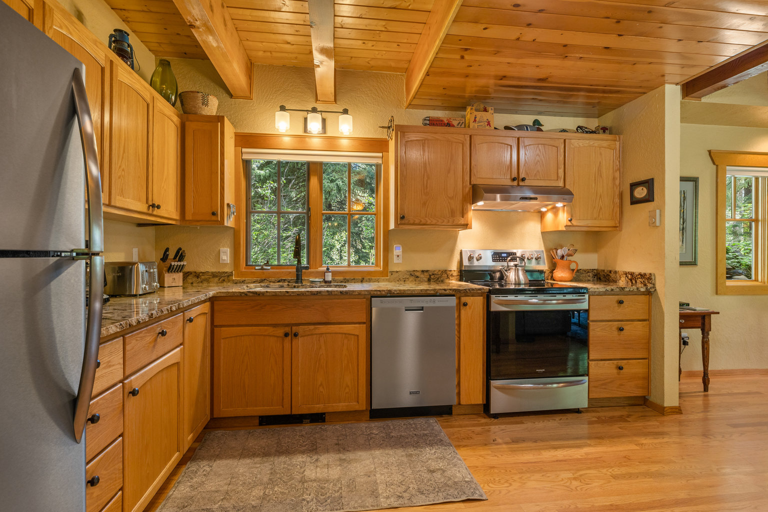 Camp Sherman Vacation Rental