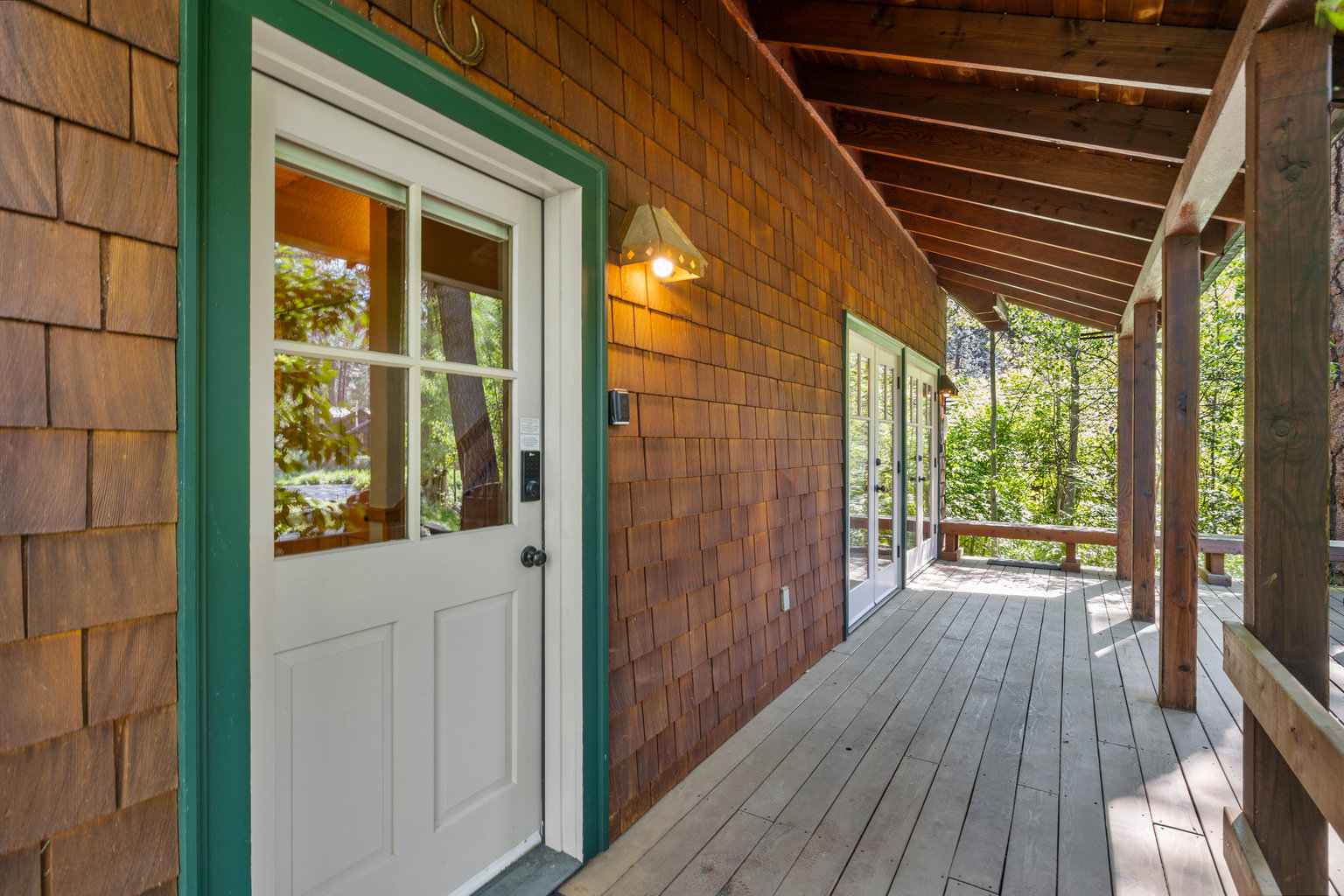 Camp Sherman Vacation Rental