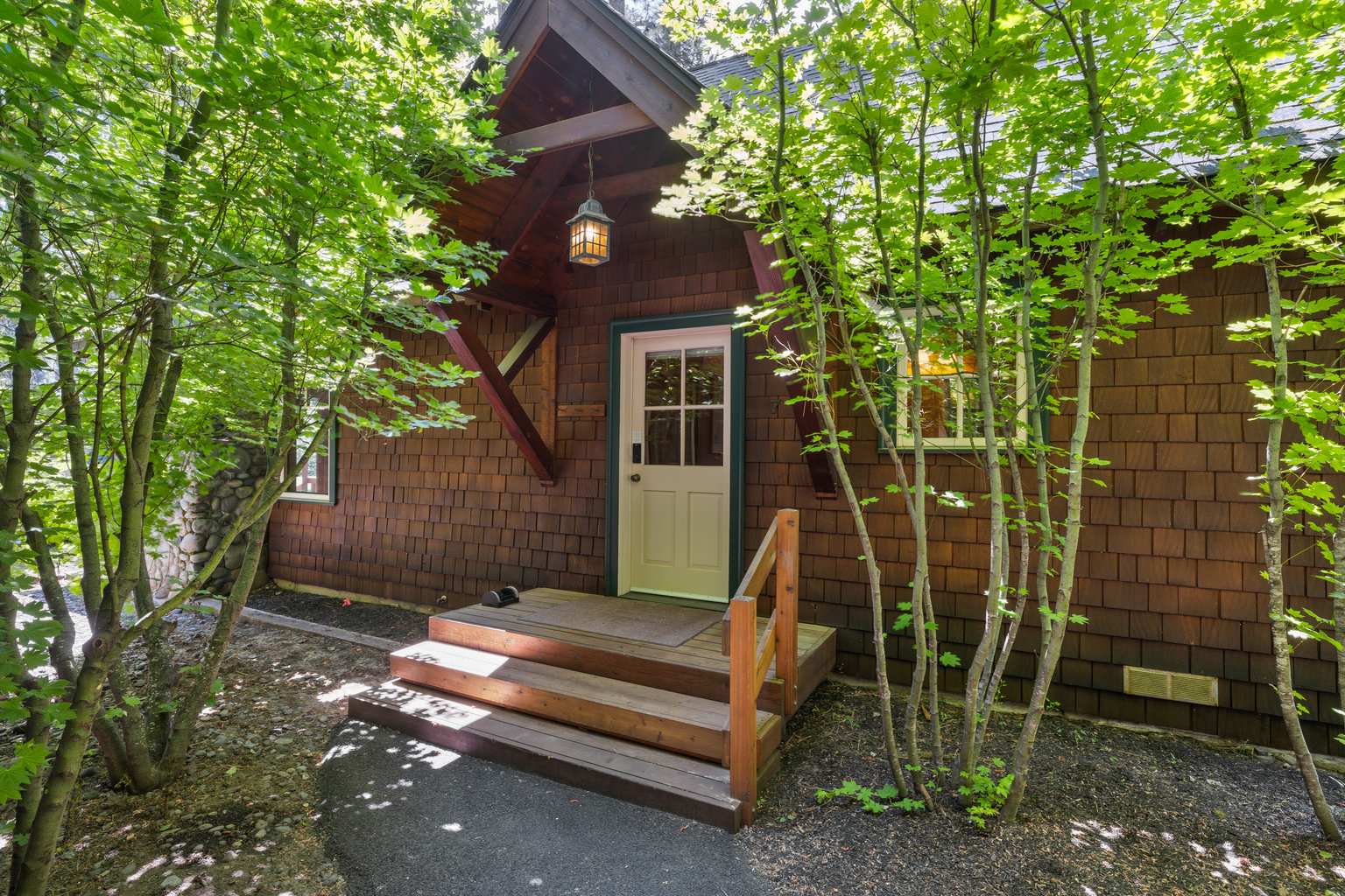 Camp Sherman Vacation Rental