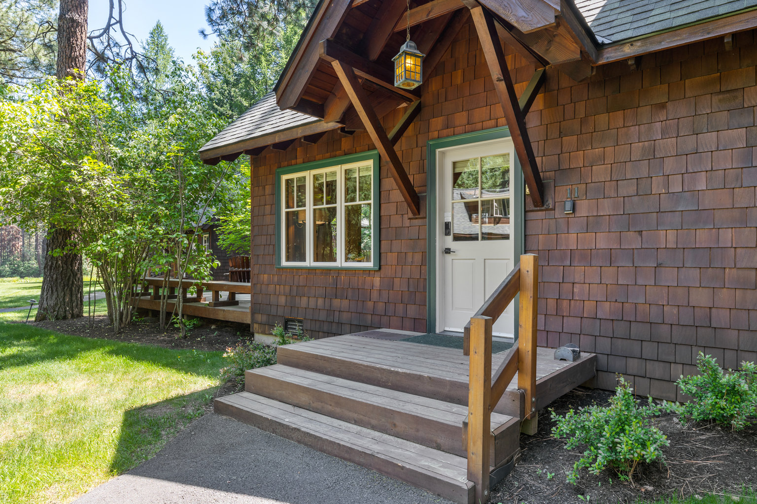 Camp Sherman Vacation Rental