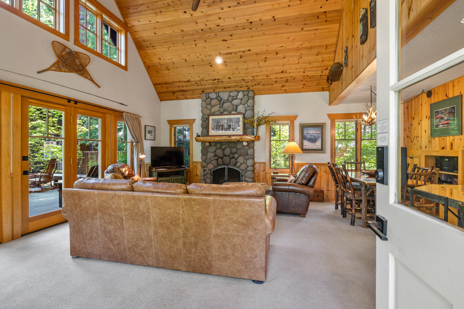 Camp Sherman Vacation Rental