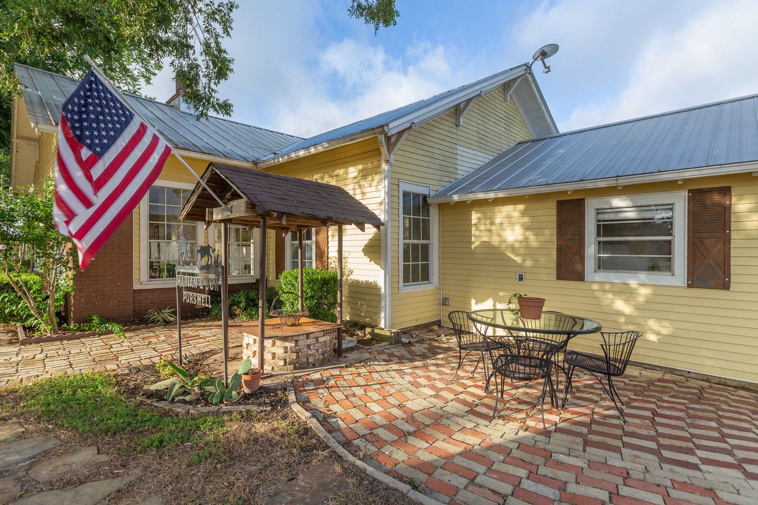 Martindale Vacation Rental