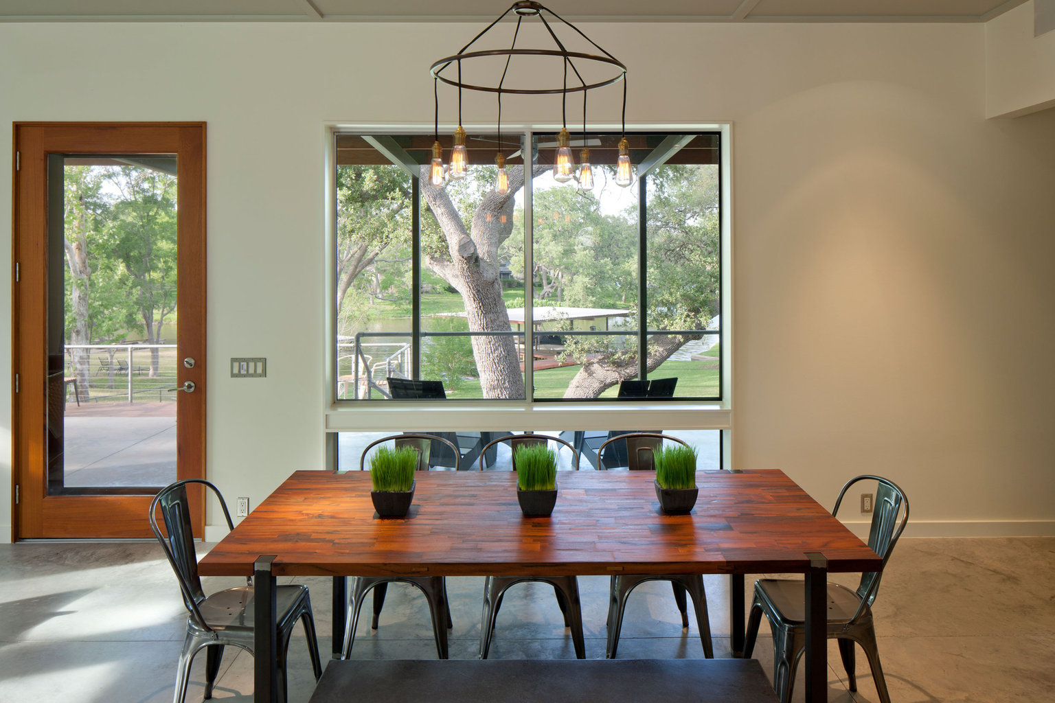 Kingsland Vacation Rental