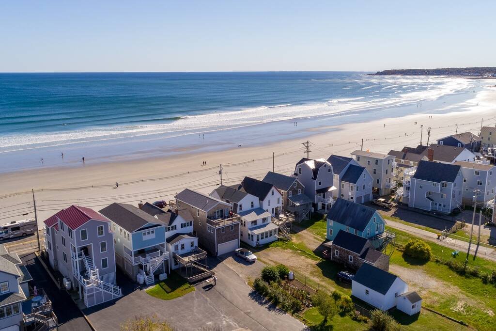 Long Sands Beach  Vacation Rental
