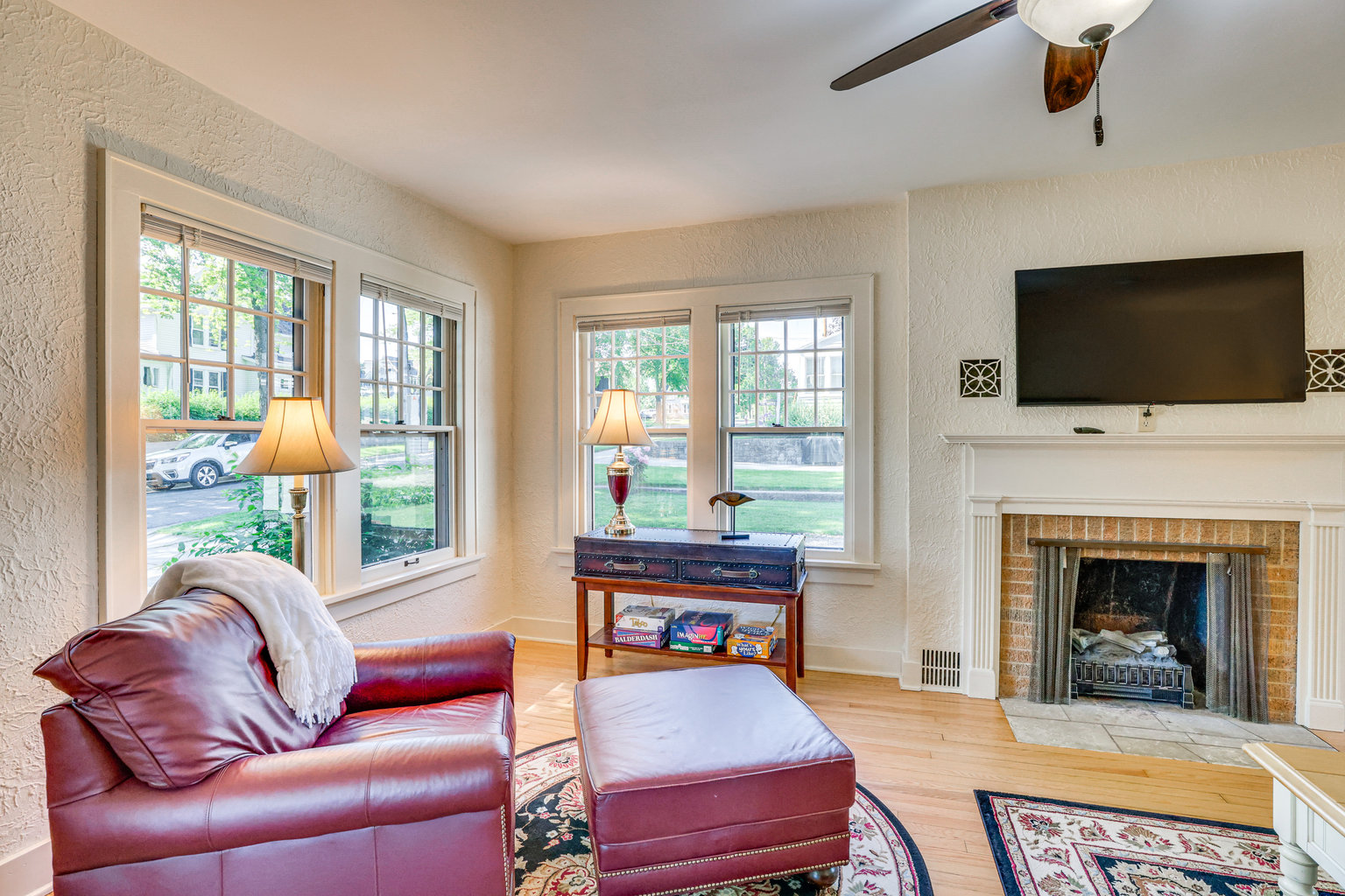 Lake Mills Vacation Rental