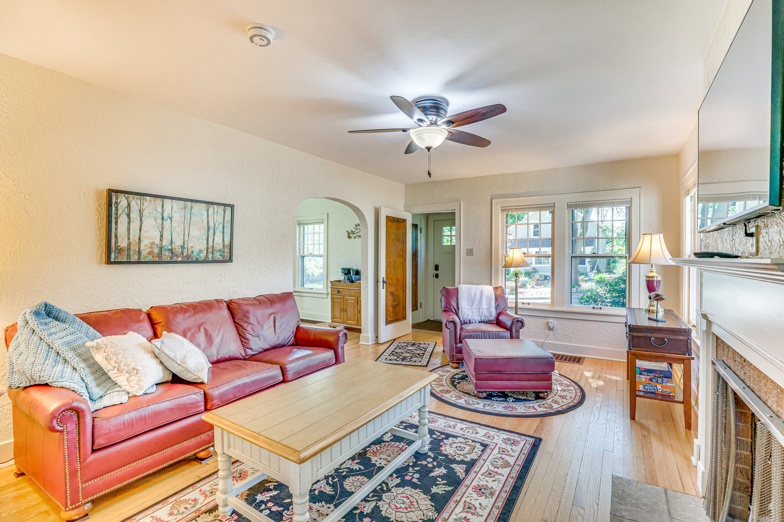 Lake Mills Vacation Rental