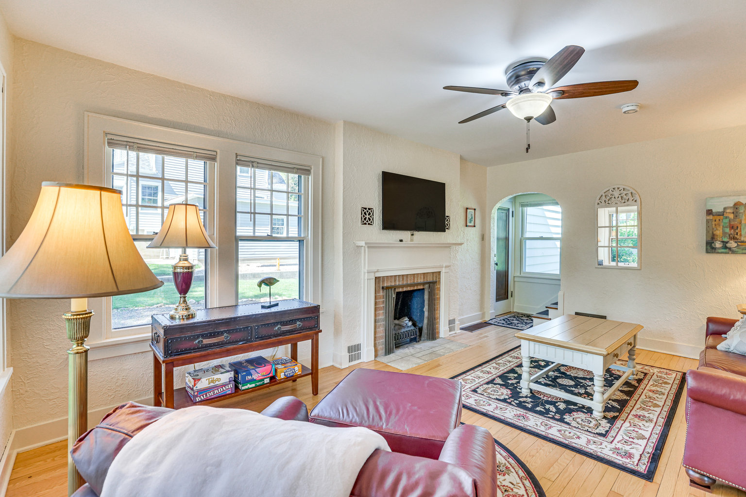 Lake Mills Vacation Rental