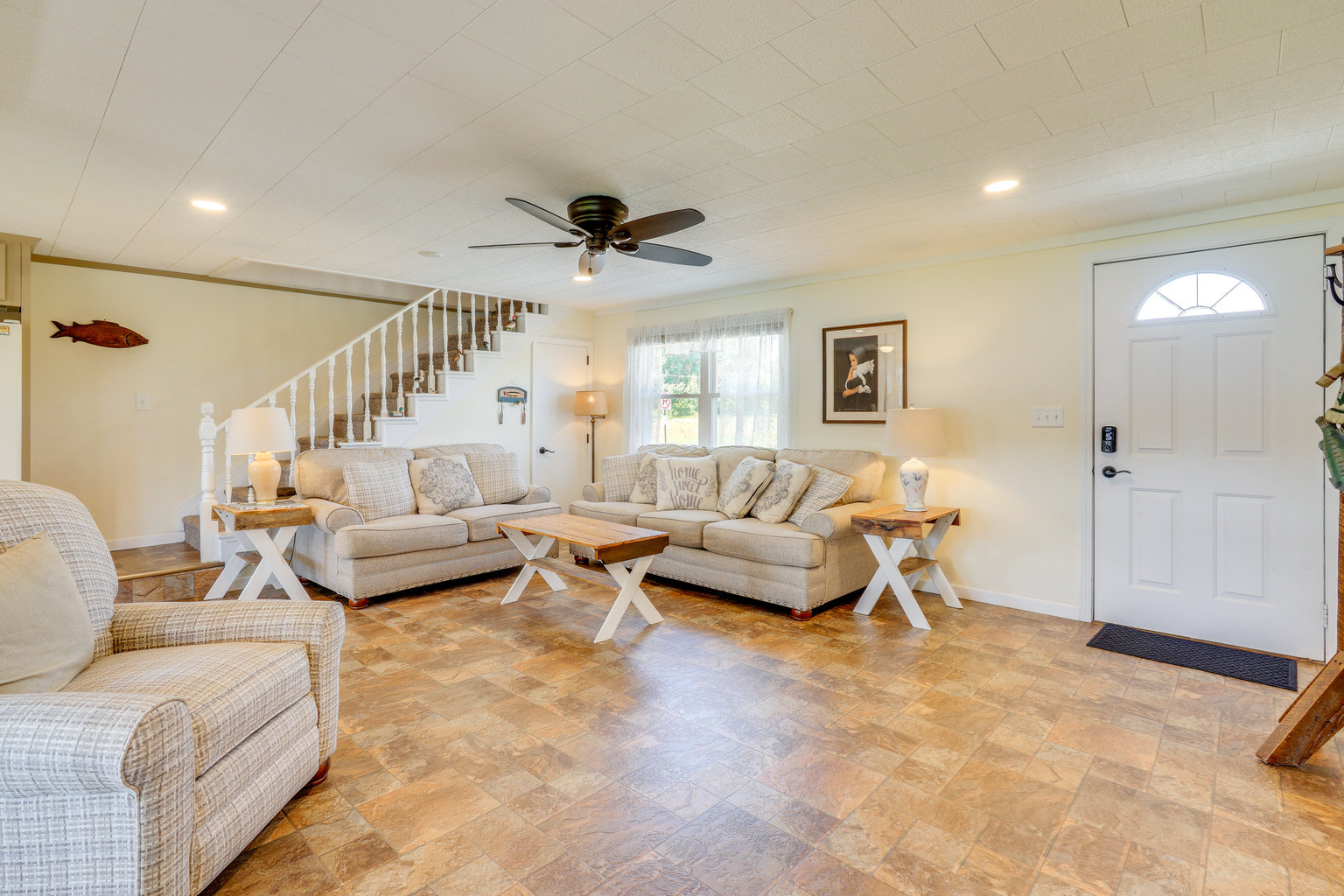 Howe Vacation Rental