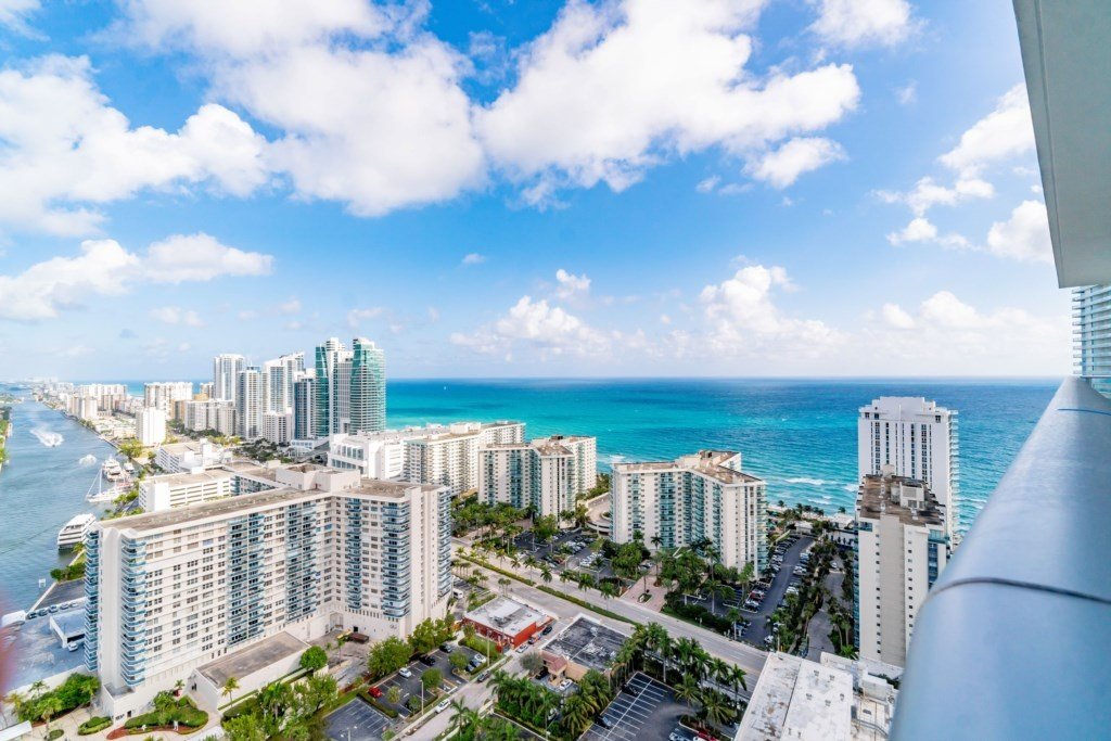 Hollywood Beach Vacation Rental