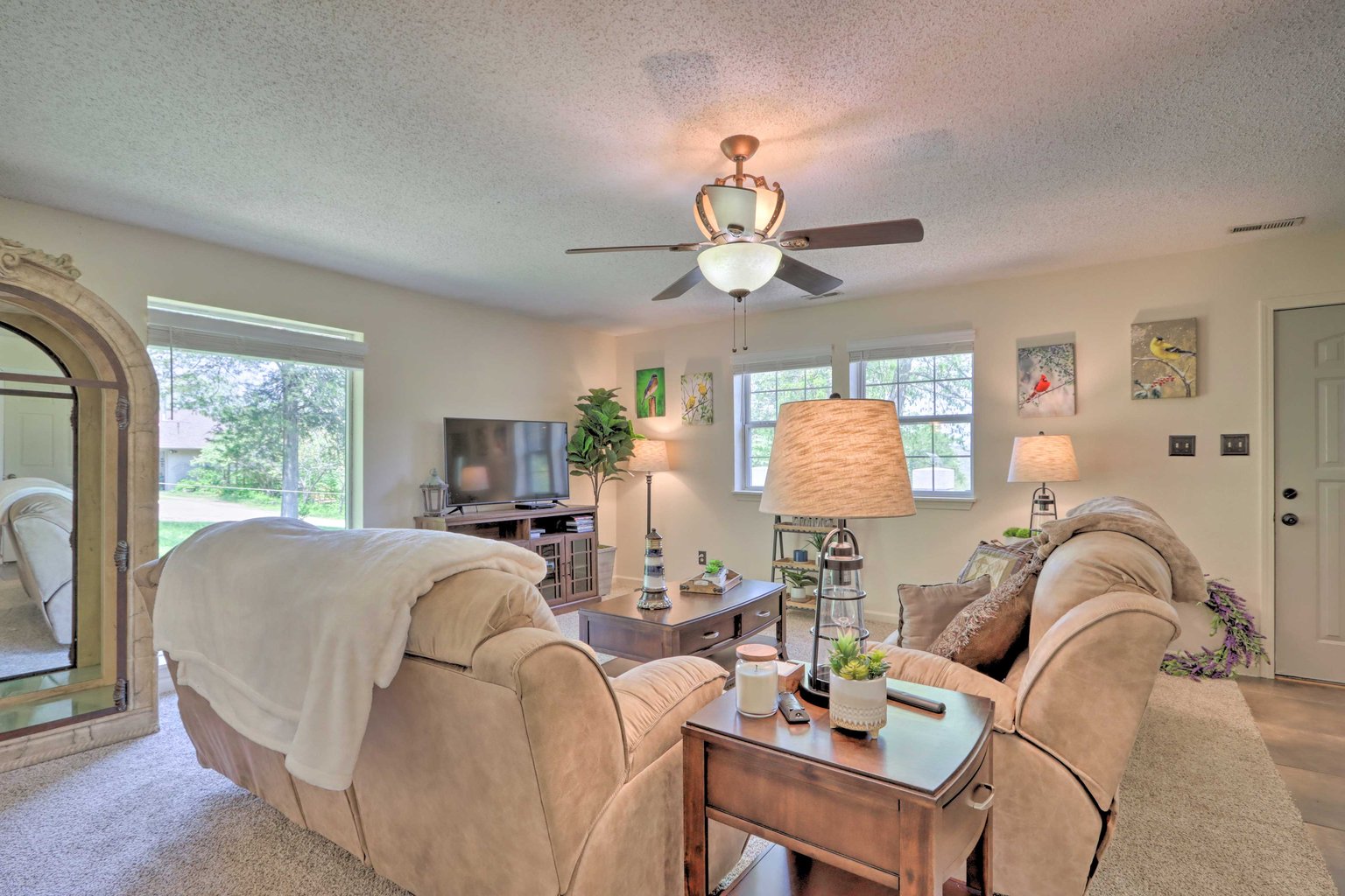 Roach Vacation Rental