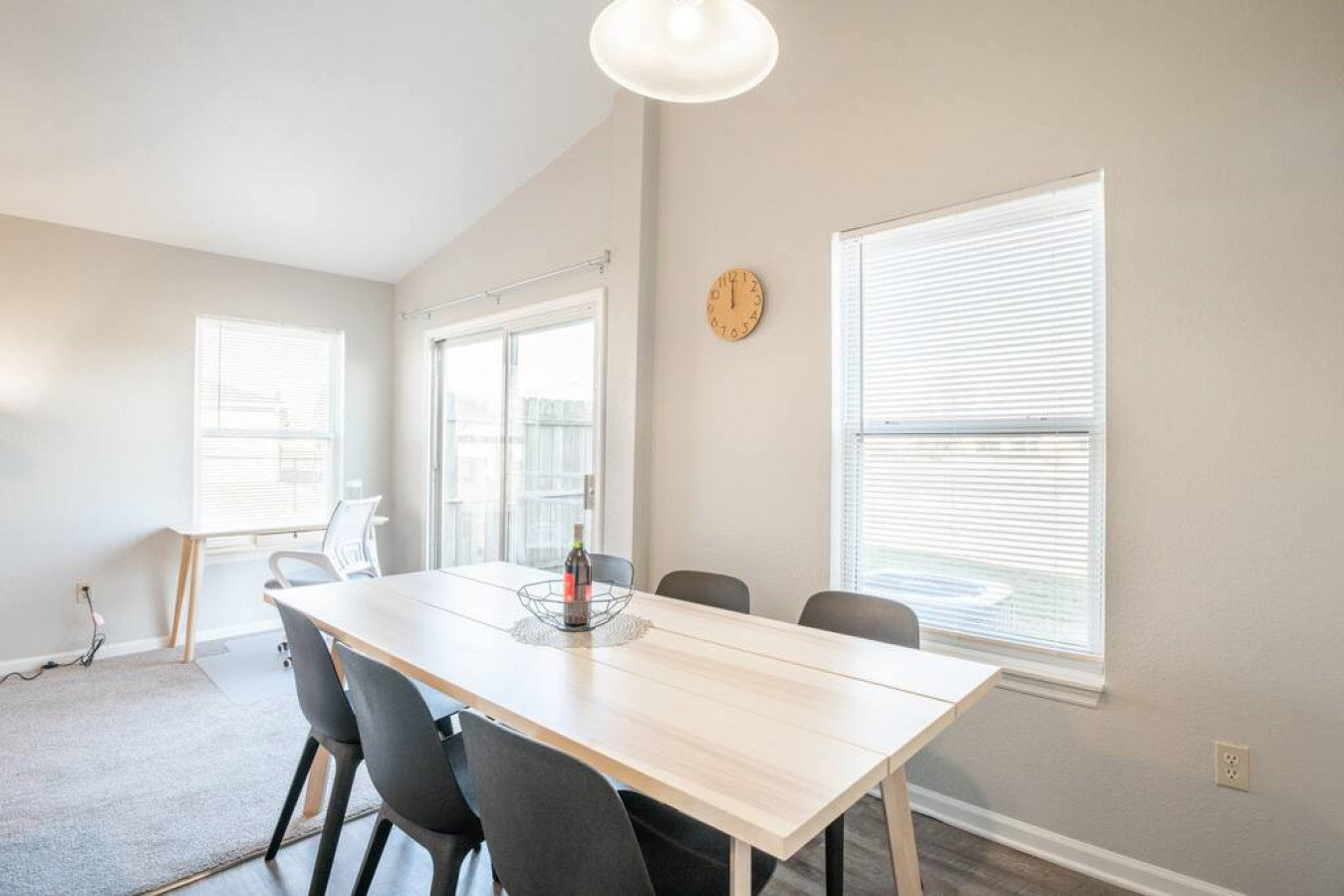 Pekin Vacation Rental