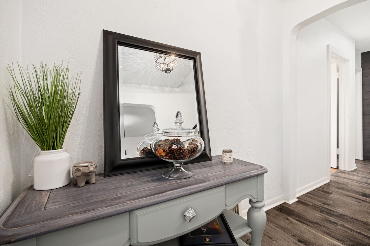 Pekin Vacation Rental