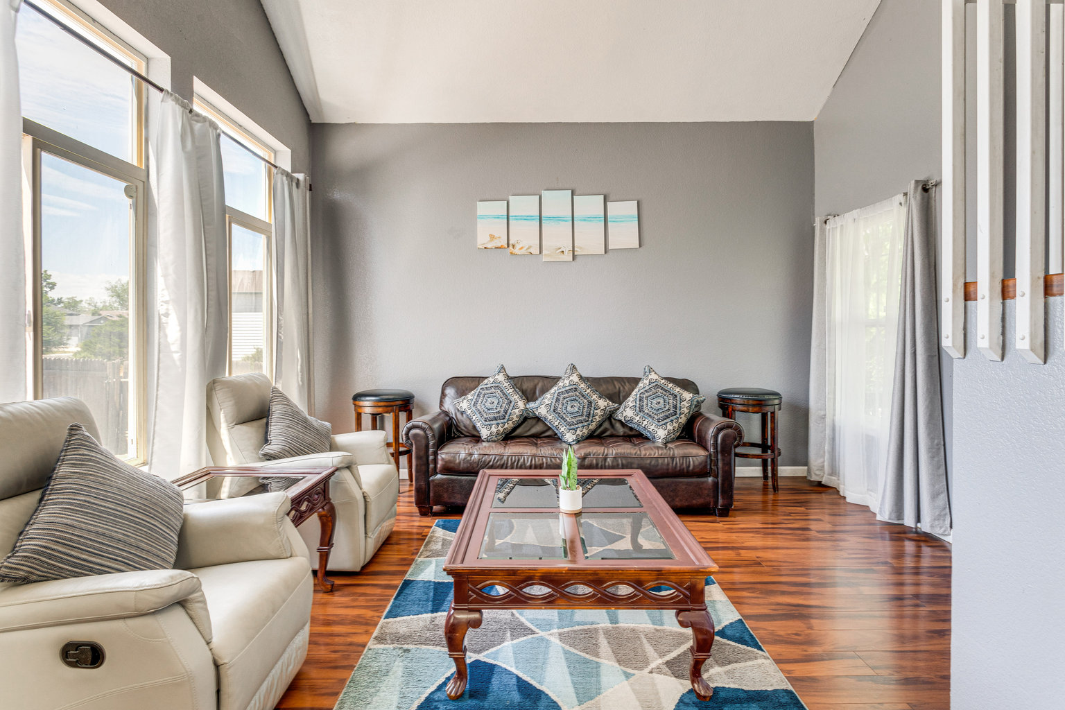 Aurora Vacation Rental