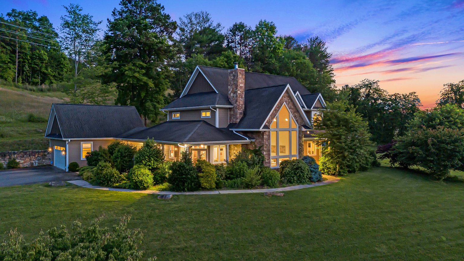 Mars Hill Vacation Rental