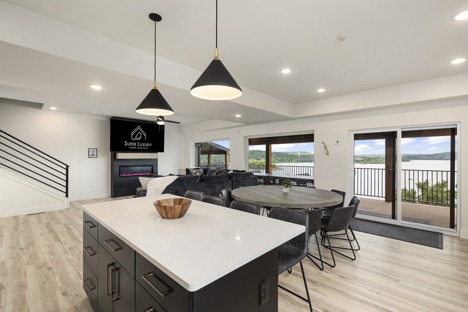 HOLLISTER Vacation Rental