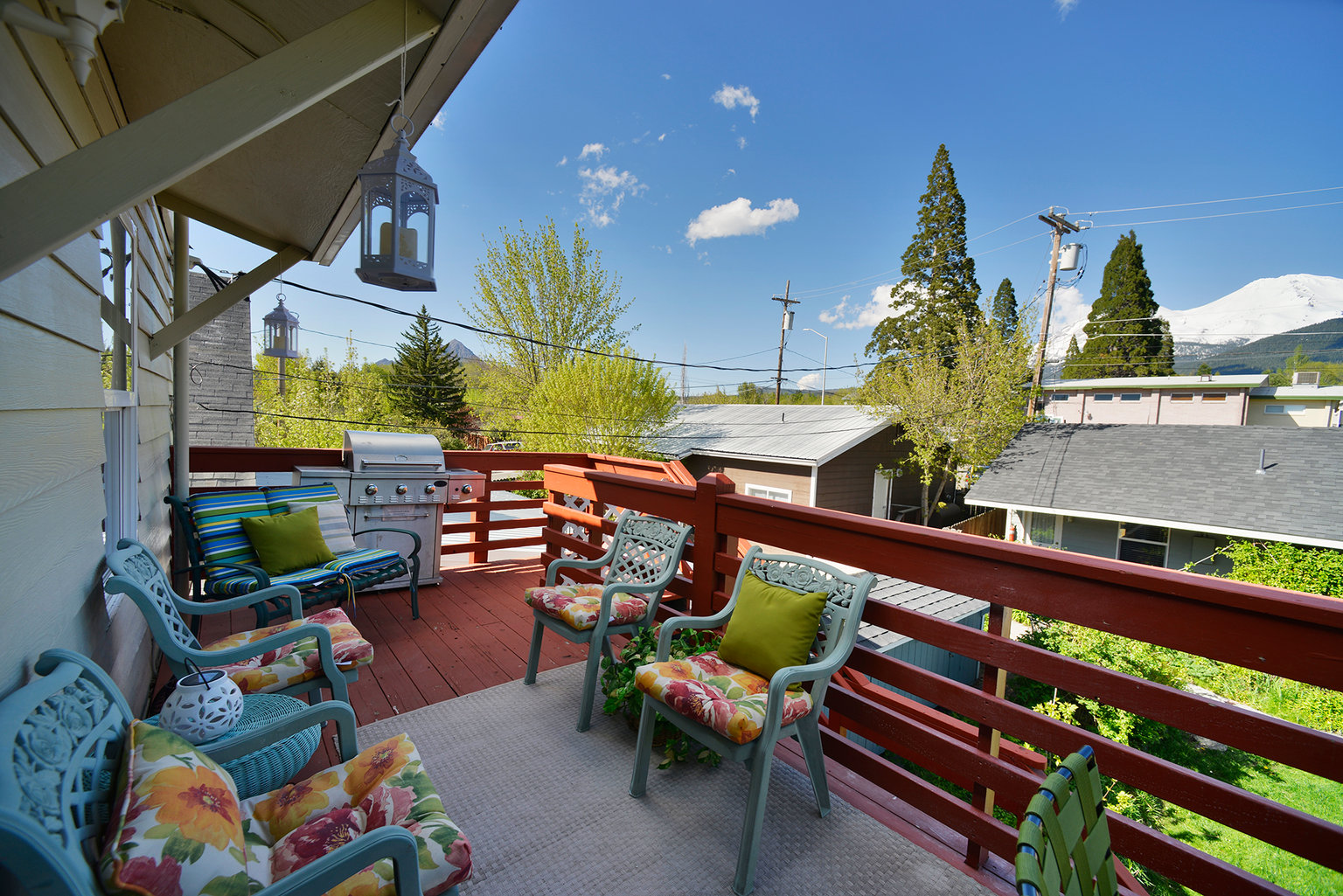 Mount Shasta Vacation Rental