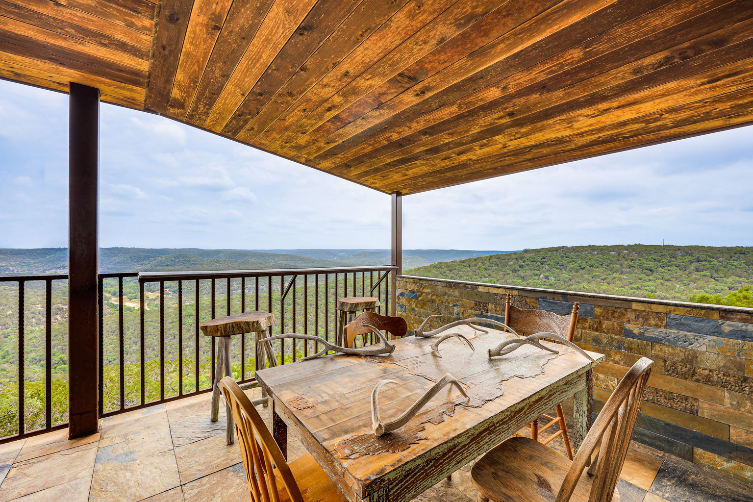 Leakey Vacation Rental