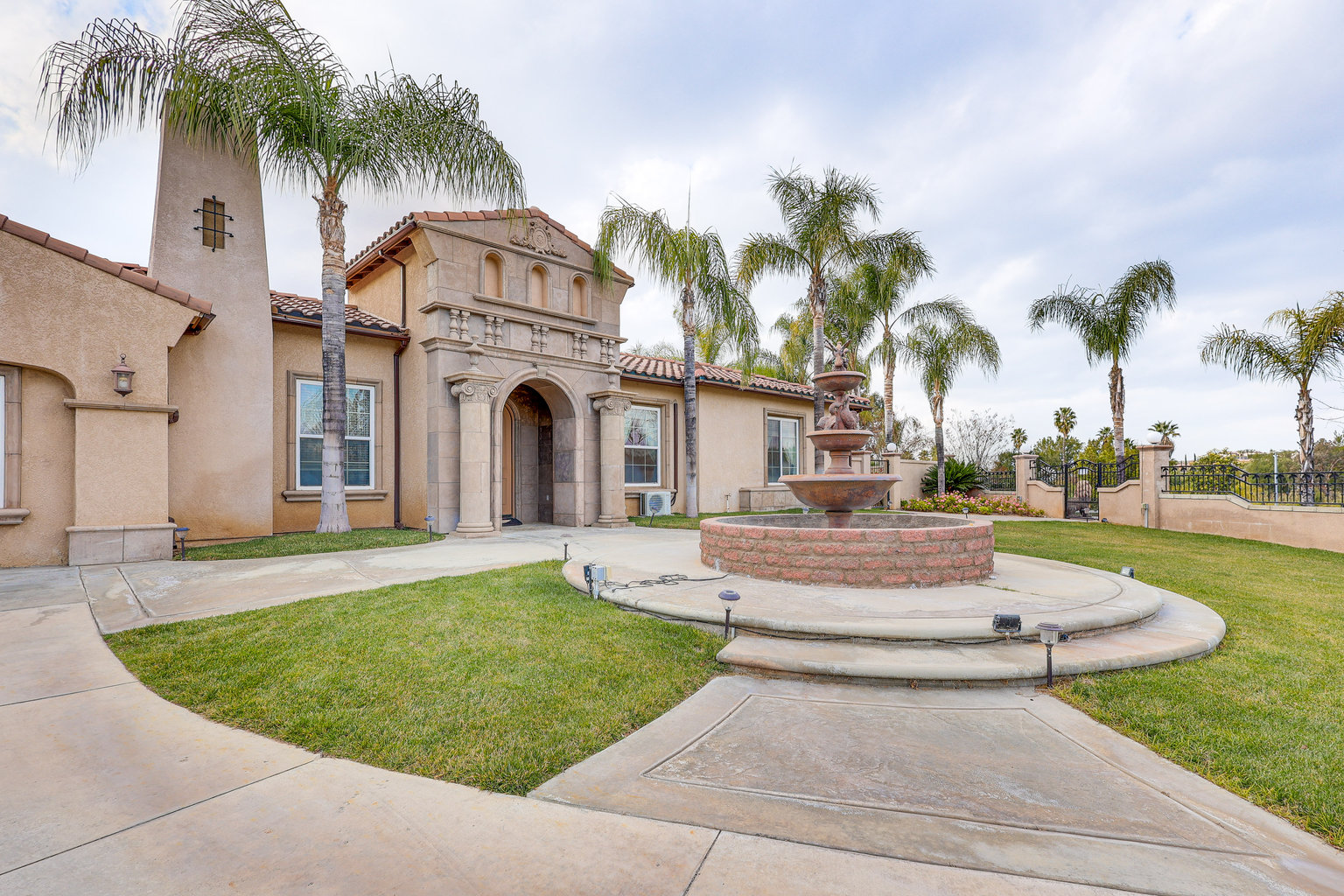 Riverside Vacation Rental