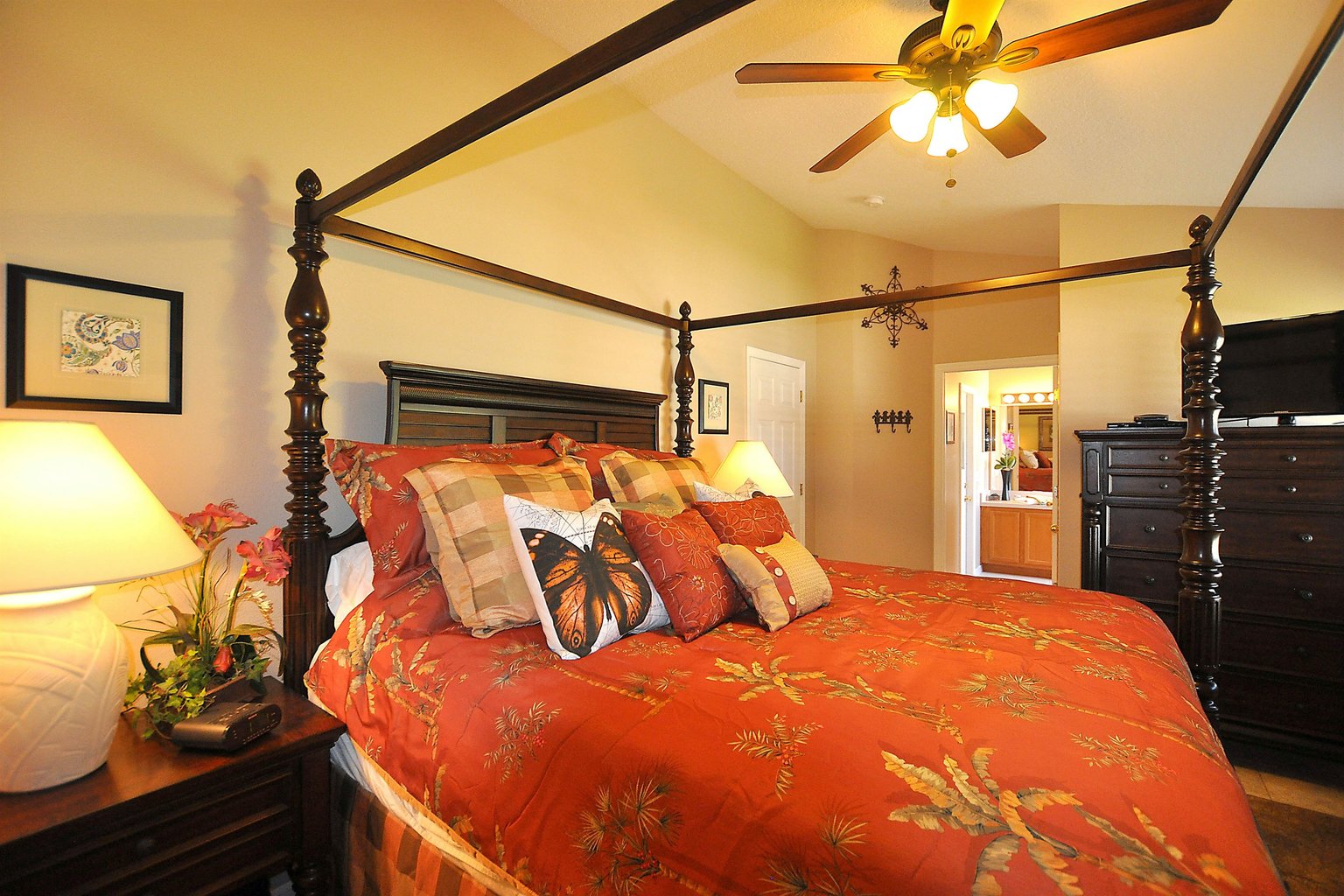 Loughman Vacation Rental
