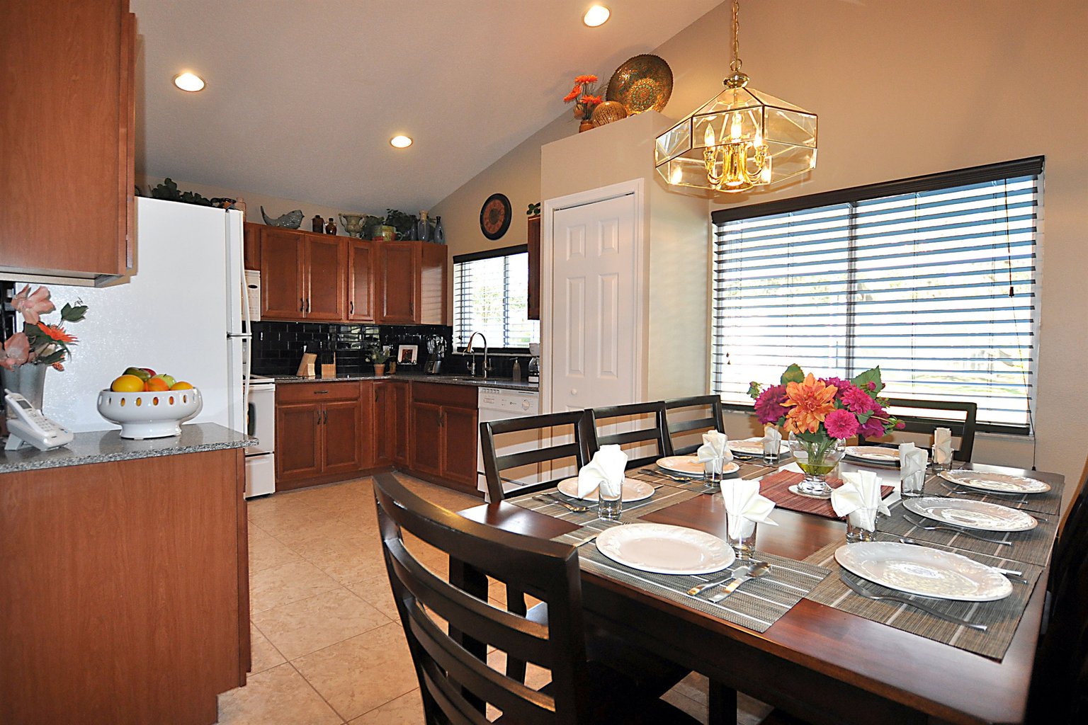 Loughman Vacation Rental