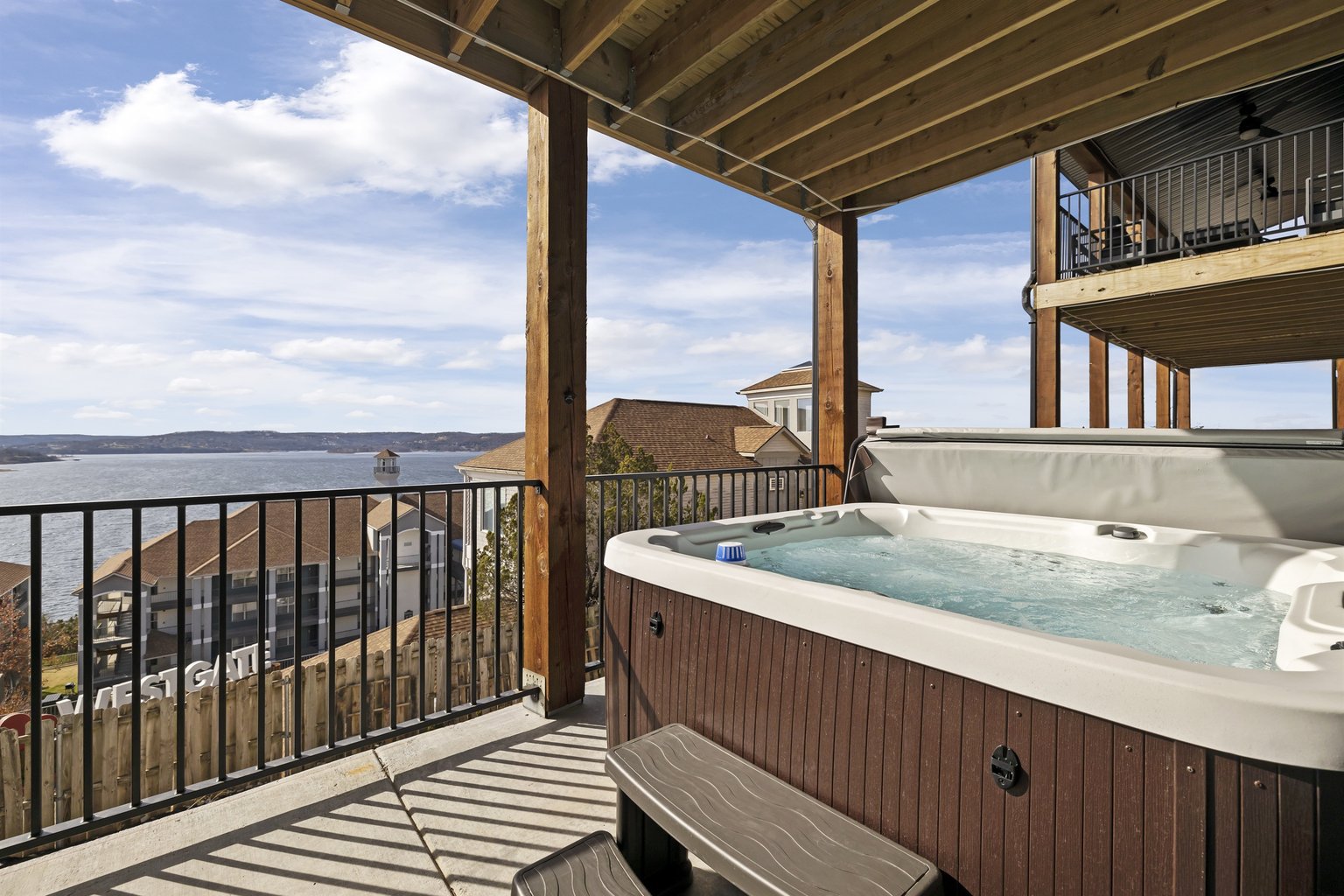 HOLLISTER Vacation Rental
