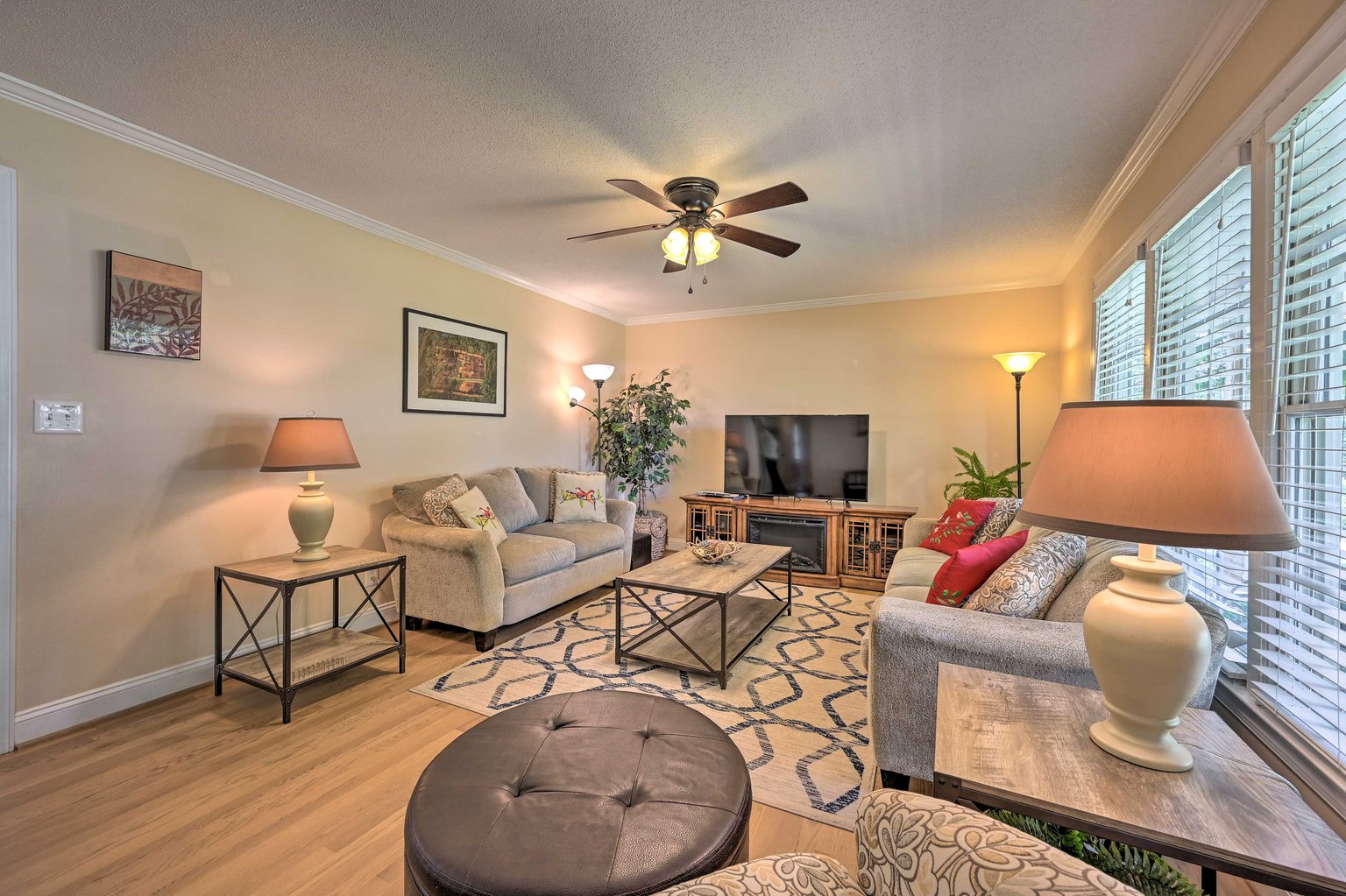 Browns Summit Vacation Rental