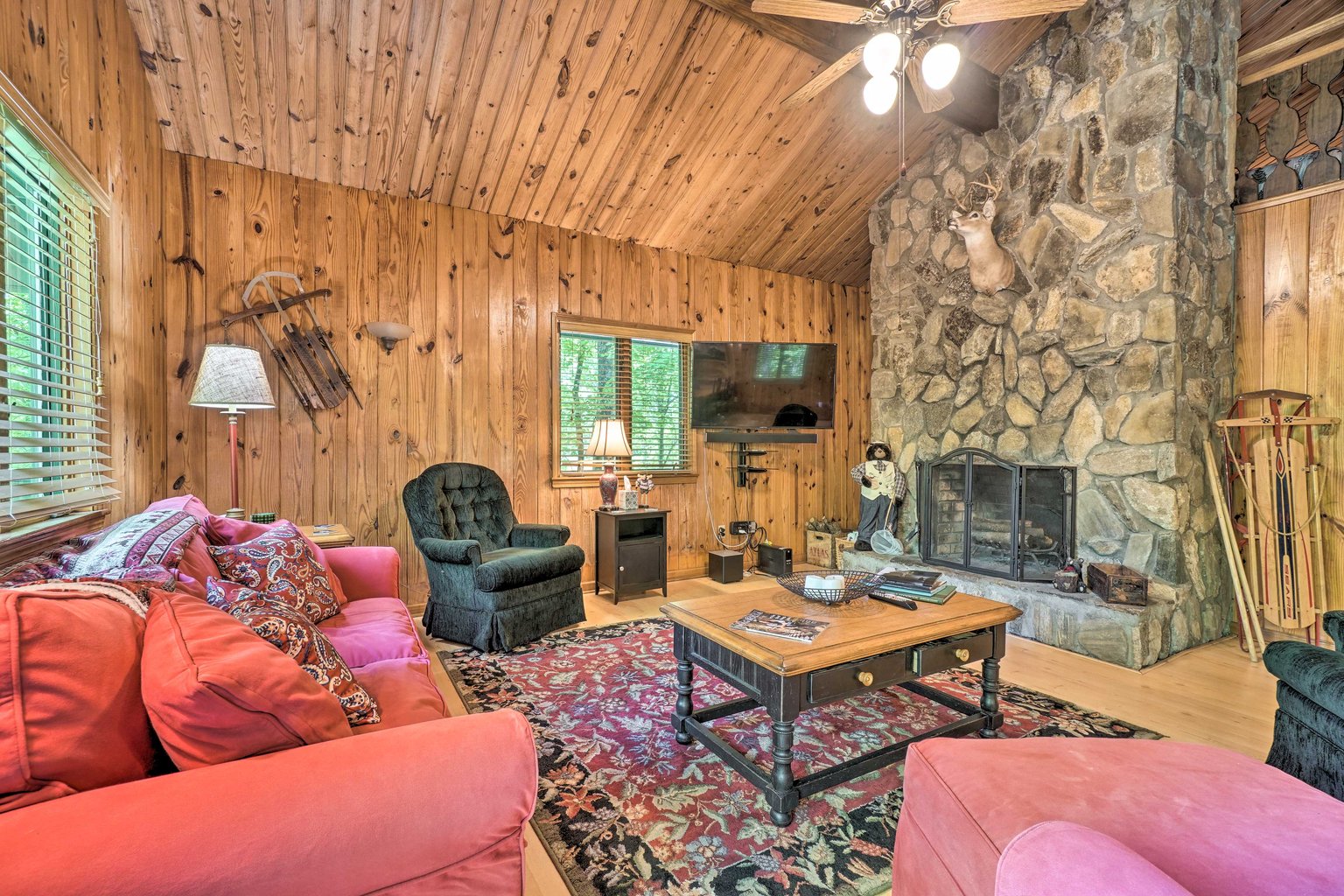 Dillard Vacation Rental