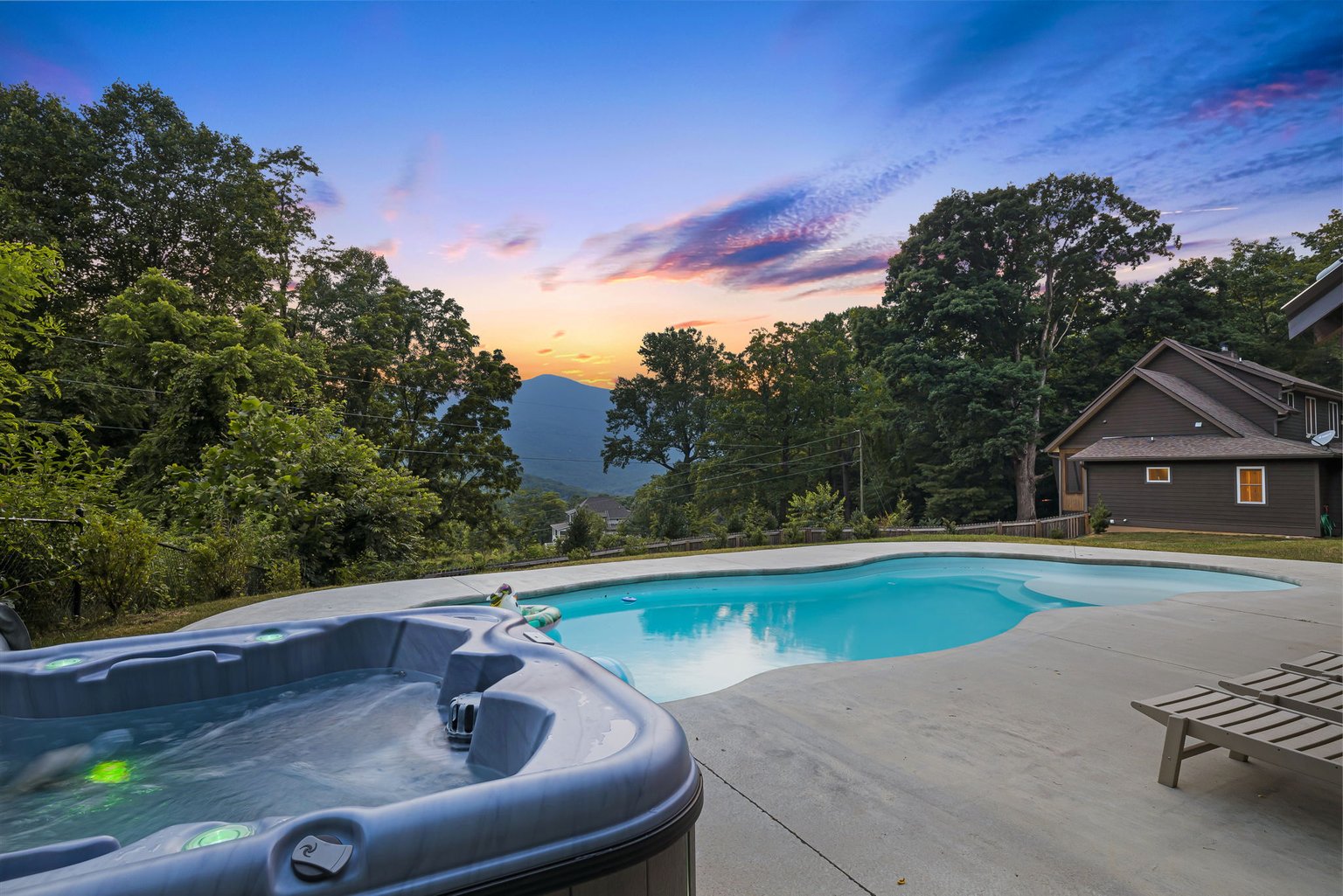 Black Mountain Vacation Rental
