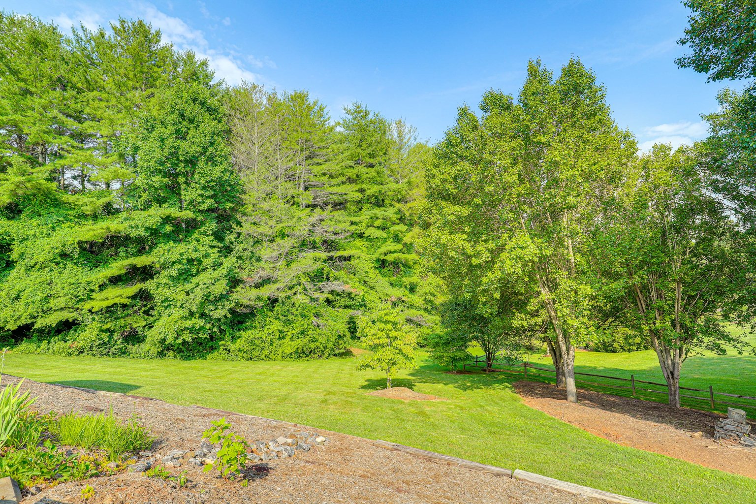 Weaverville Vacation Rental