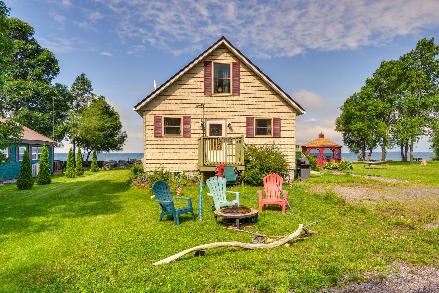 Three Mile Bay Vacation Rental