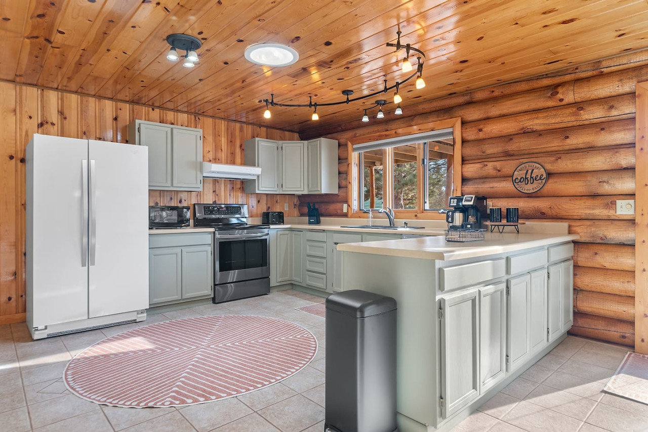 Custer Vacation Rental