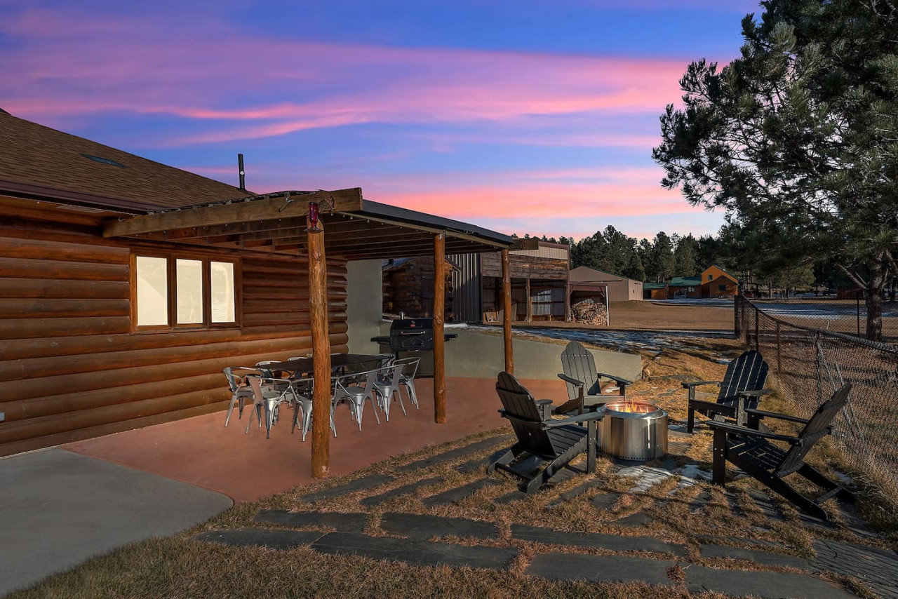 Custer Vacation Rental