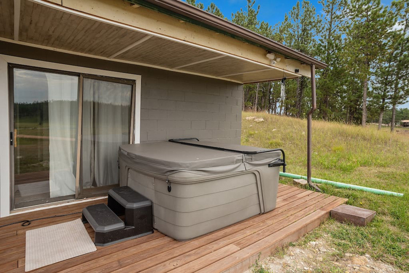 Custer Vacation Rental