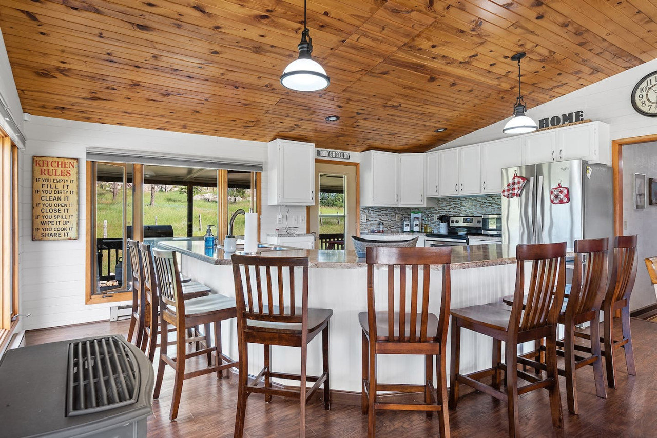 Custer Vacation Rental