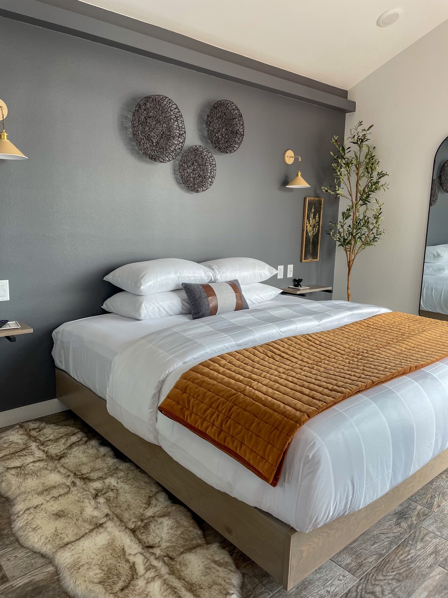 Grove Vacation Rental