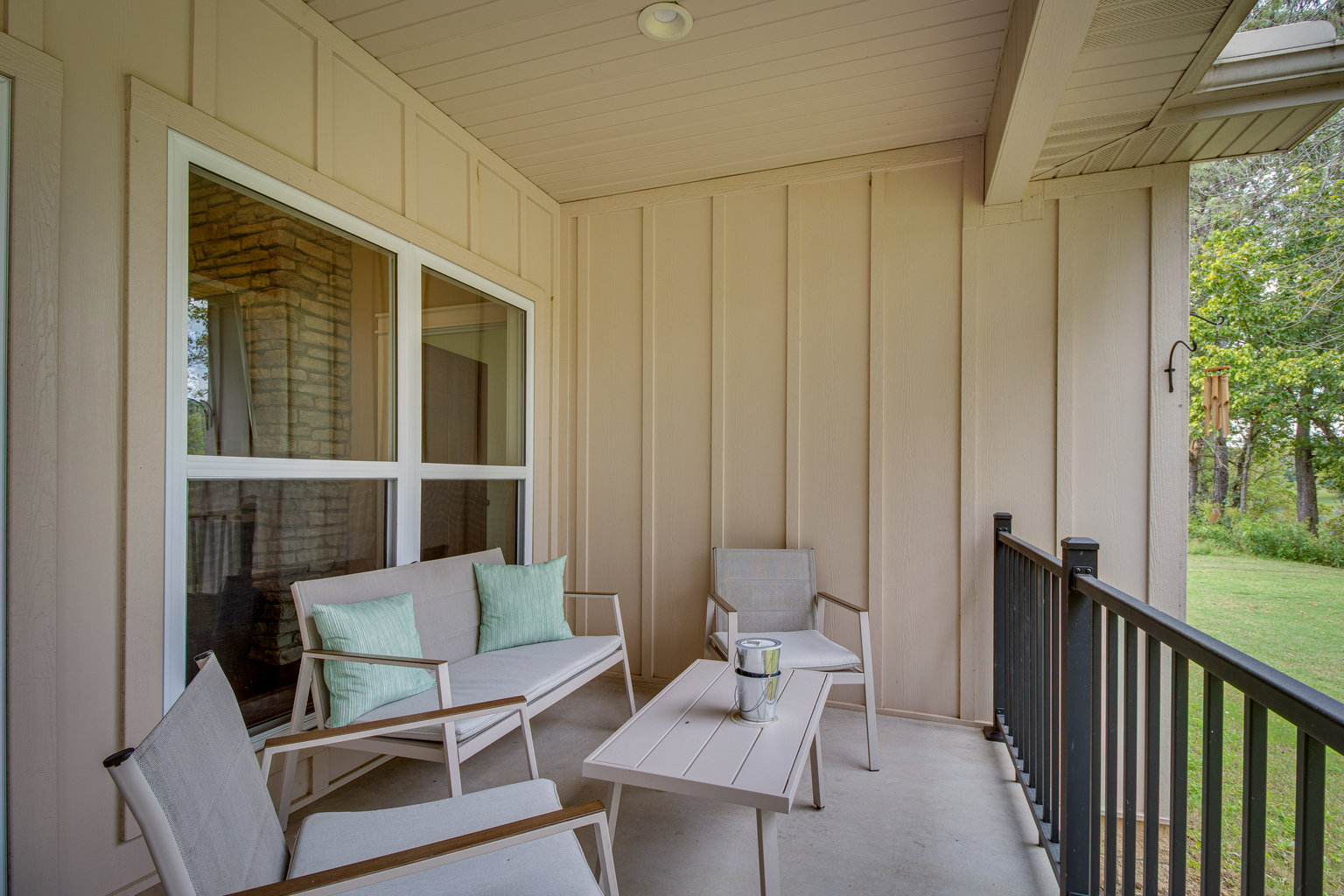 Flippin Vacation Rental