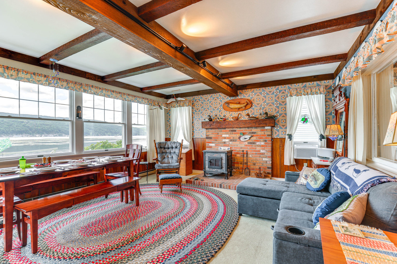 Middlesex Vacation Rental