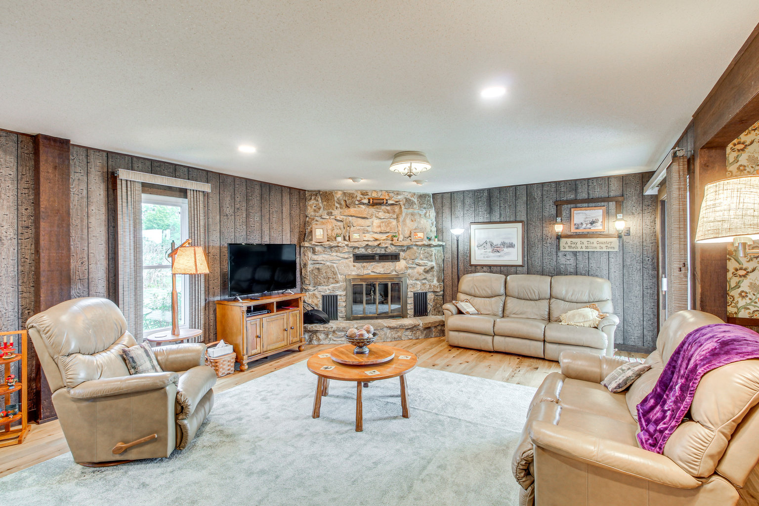 Erie Vacation Rental