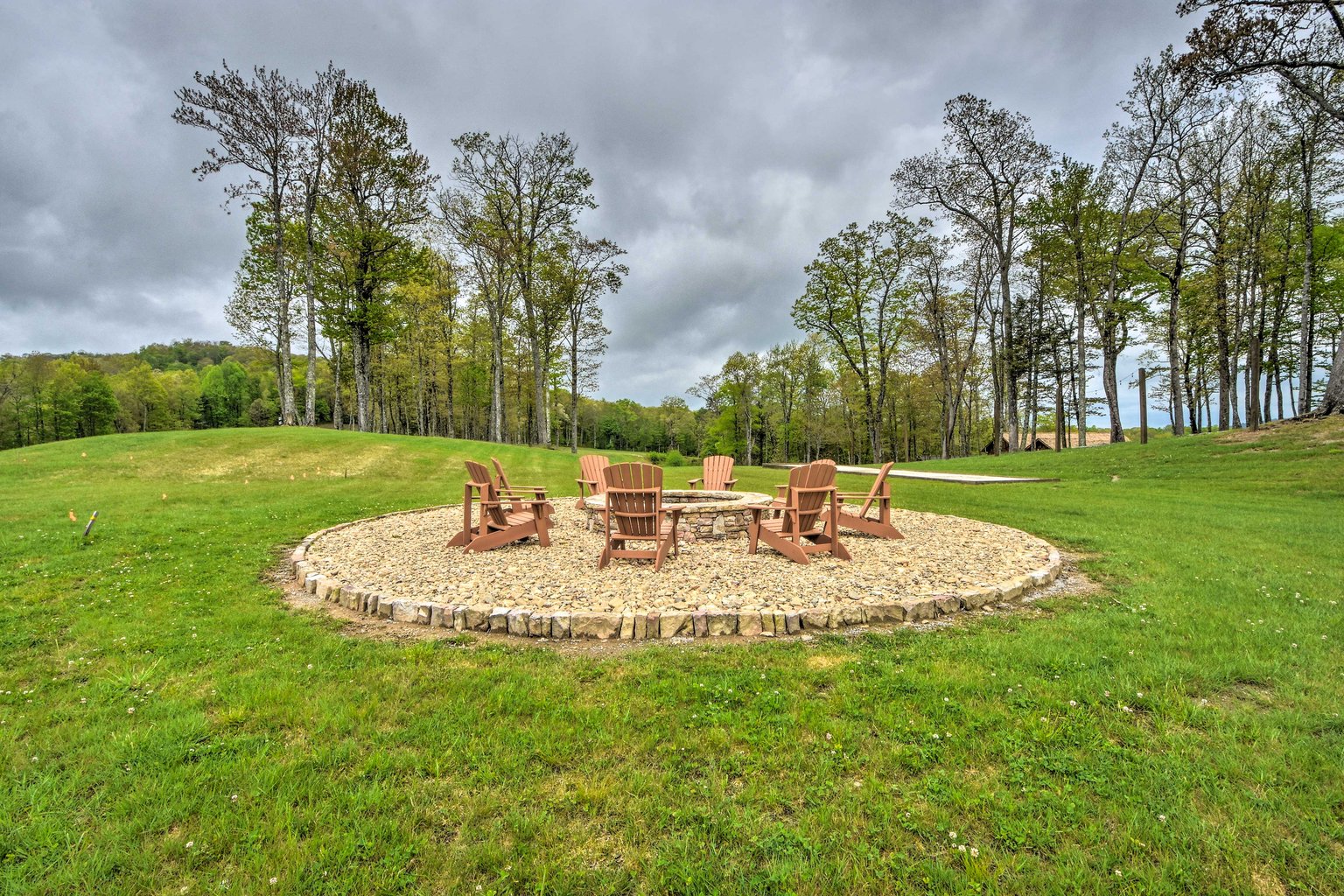 Glenville Vacation Rental