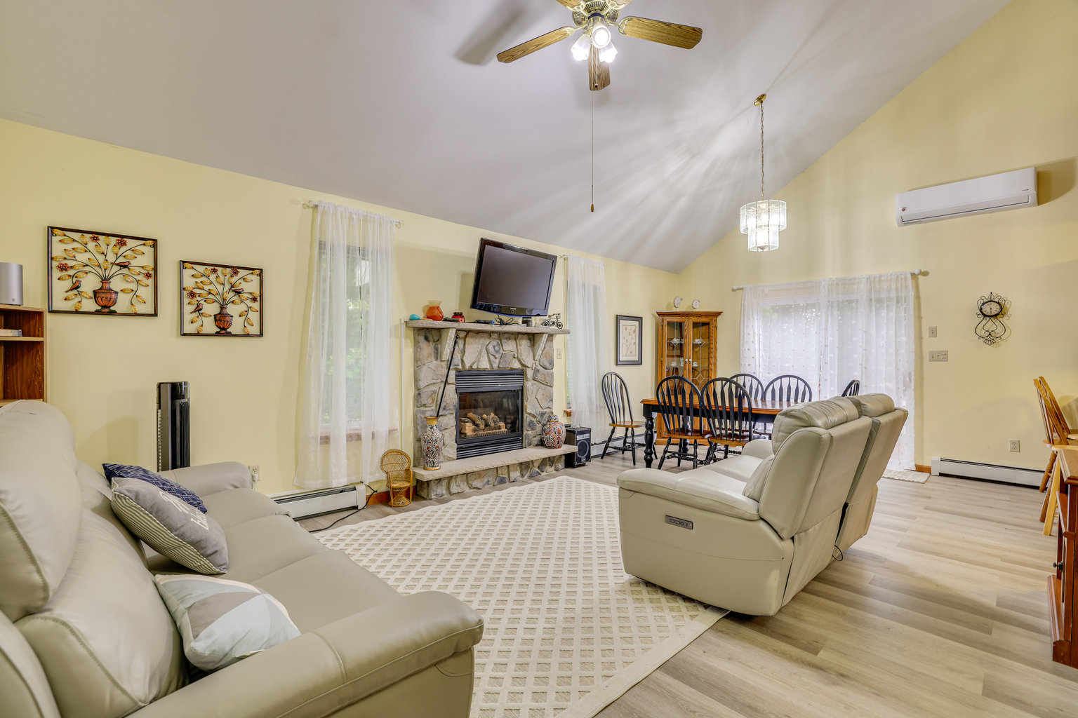 Pocono Summit Vacation Rental