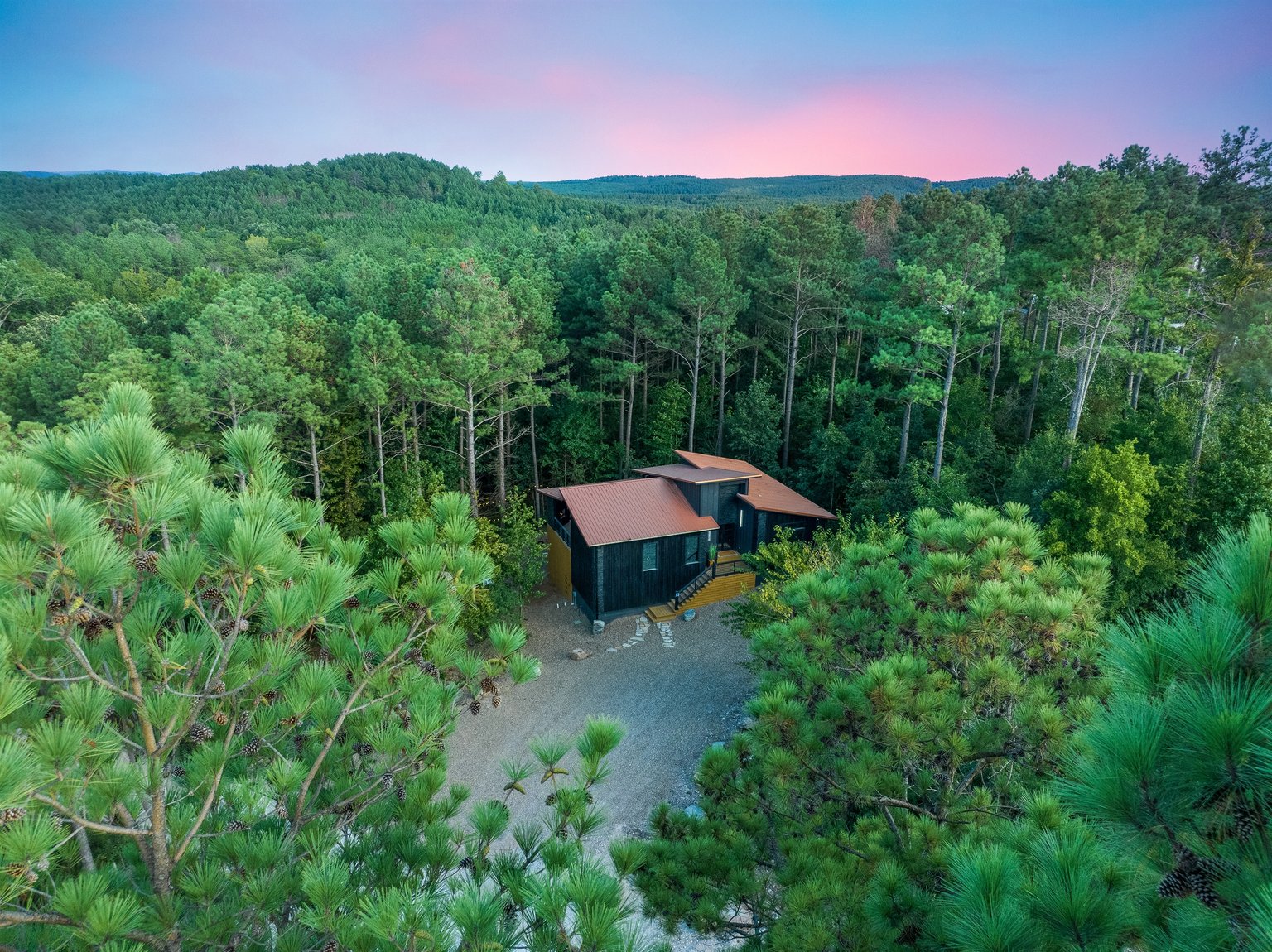 Hochatown Vacation Rental