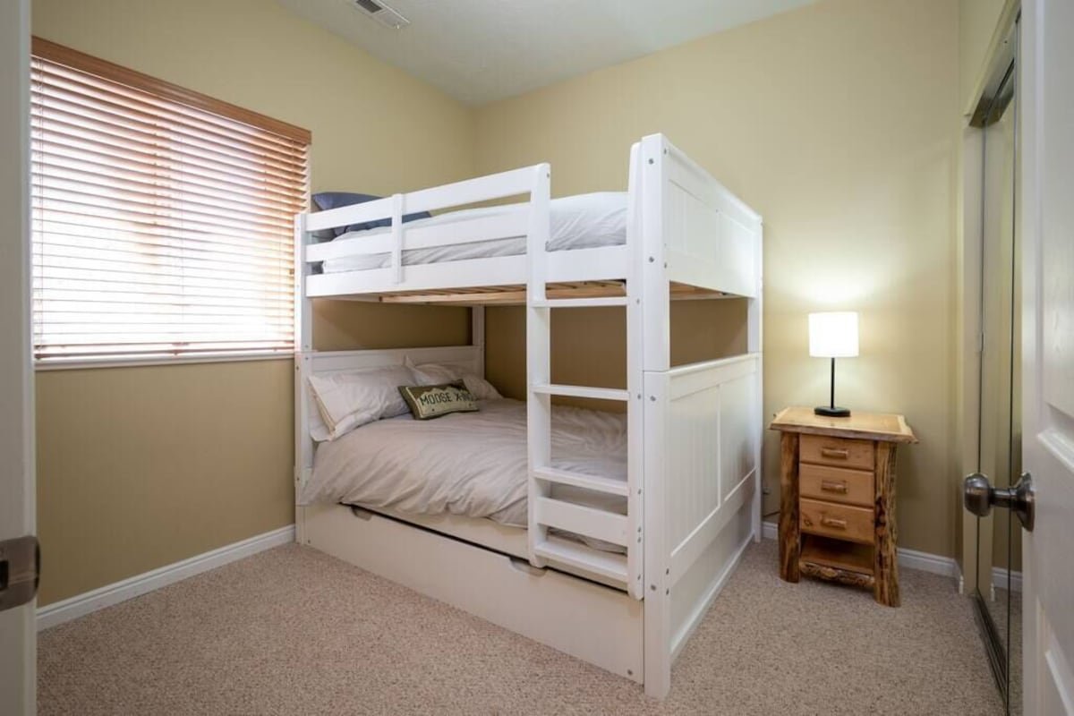 Eden Vacation Rental